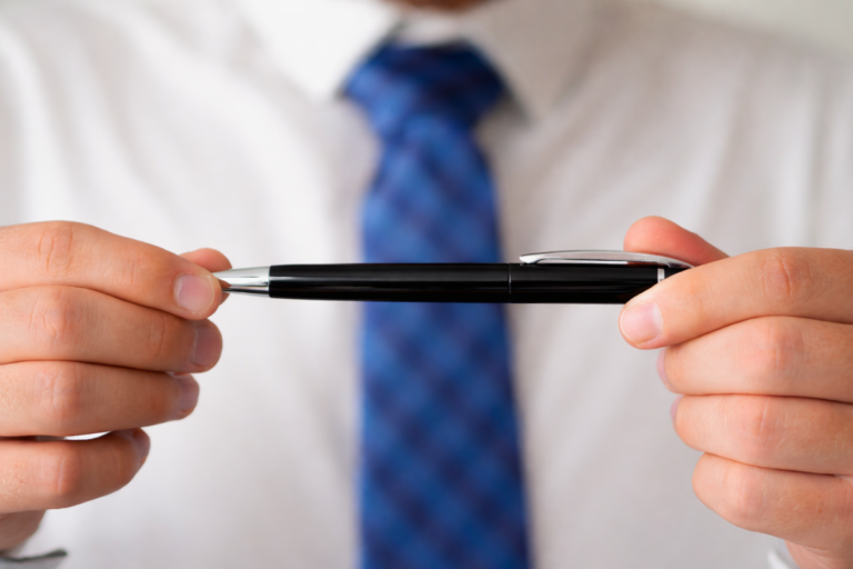 Top Features to Look for in a High-Quality Ball Pen